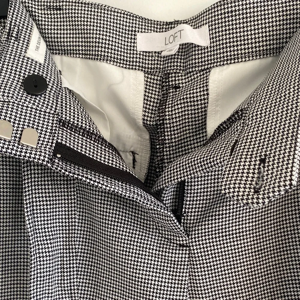 LOFT Devin Slim Black and White Houndstooth Pants - Picture 7 of 8